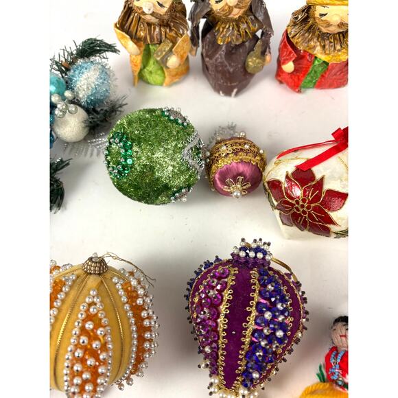 Bulk Lot of 16 Vtg Christmas Ornaments Handcrafted Pushpin Balls Wise Men Set - Picture 8 of 16